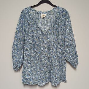 St. John's Bay Blue Floral Print Blouse